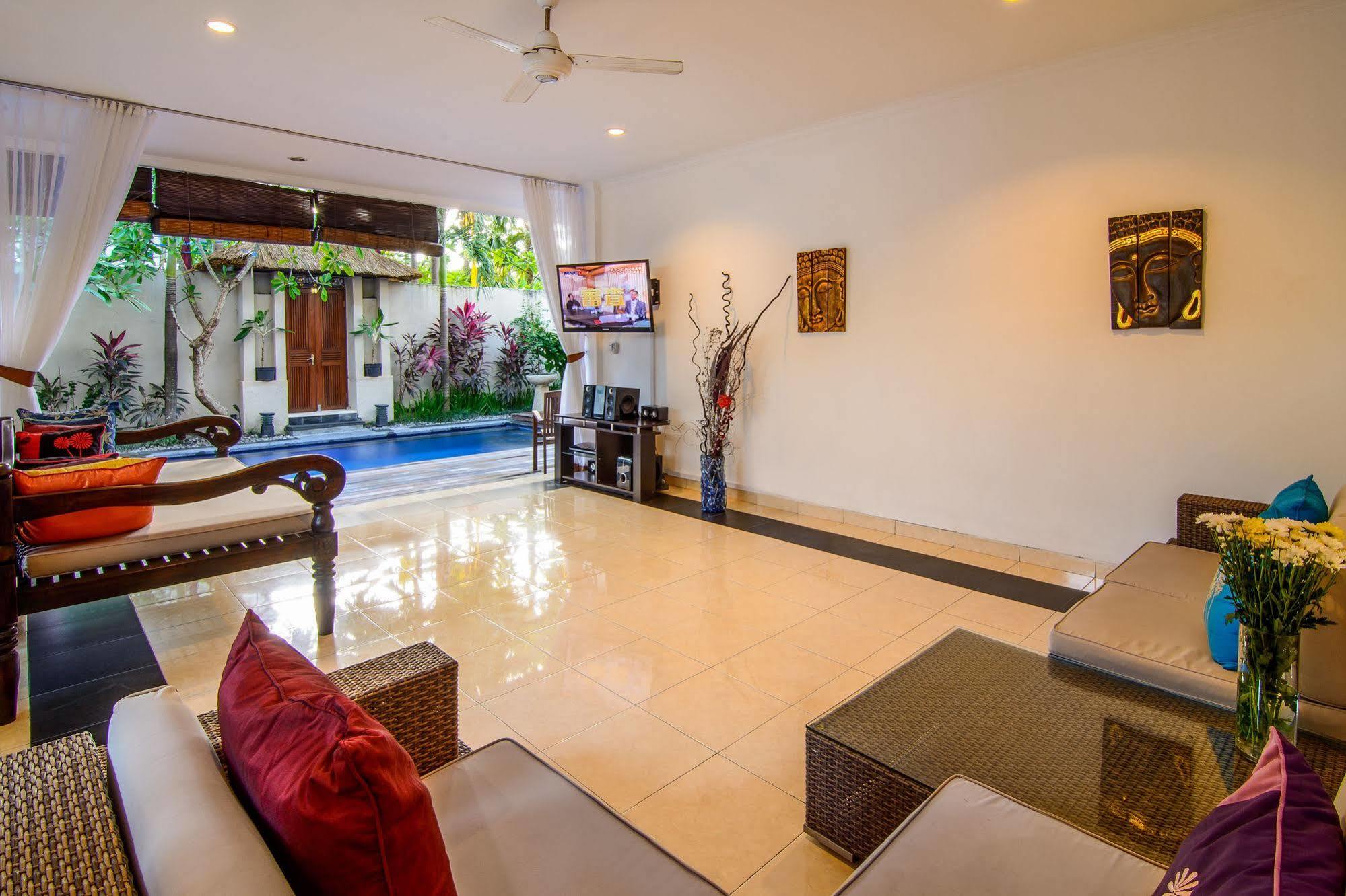 Villa Alleira Seminyak By Best Deals Asia Hospitality Exterior foto